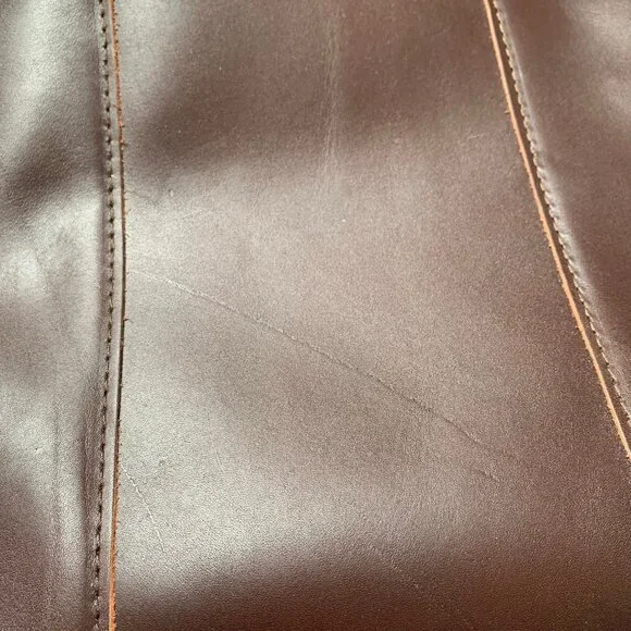 NWOT Portland Leather Large Lola Zipper Crossbody Tote in Grizzly - Picture 6 of 7